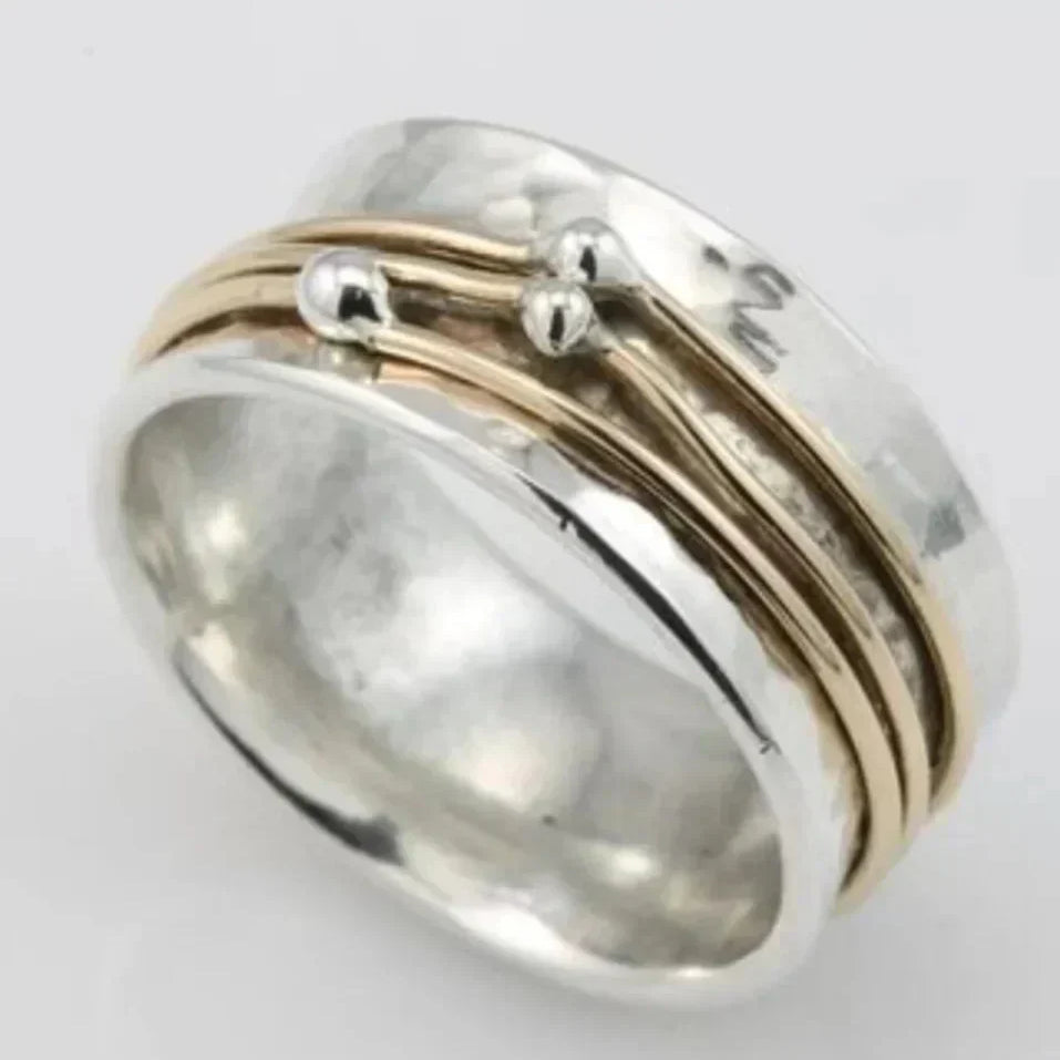 Bague vintage en or avec un bain d'argent