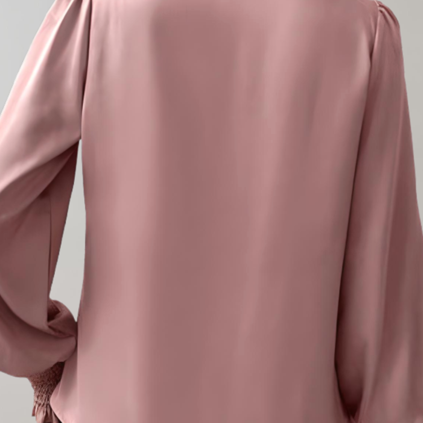 Quinn | Blouse Élégante à Manches Longues avec Décolleté en V