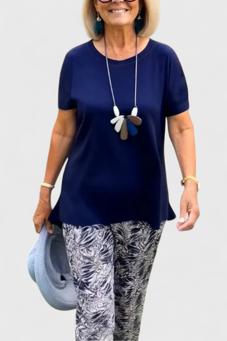 Candelaria Ensemble Élégant de Deux Pièces avec Coupe Structurée